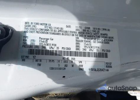 2016 Ford Focus S из США, поврежденный, VIN 1FADP3E20GL233089